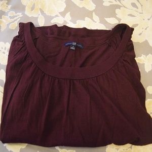 Gap Scoop Neck T-Shirt